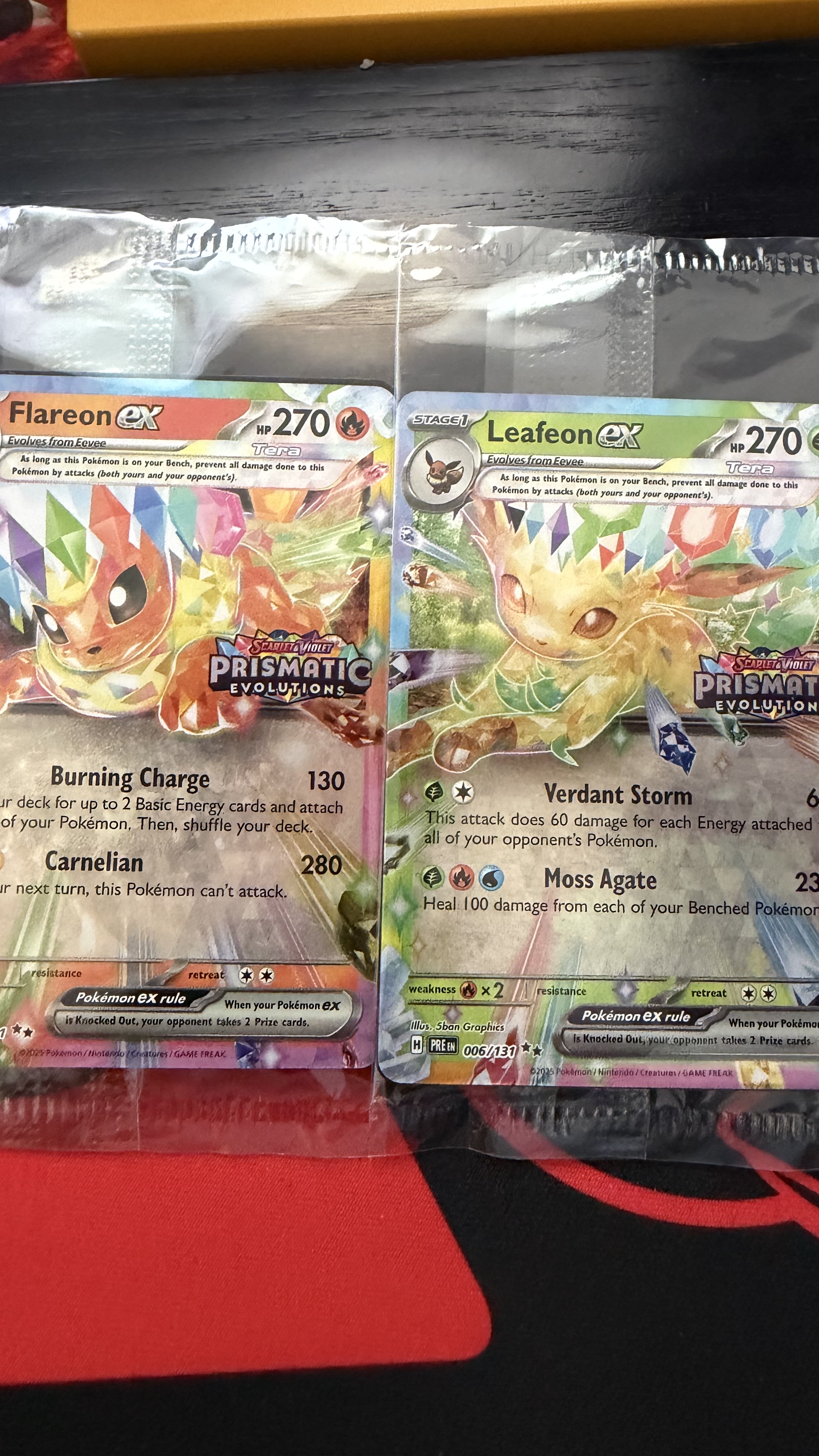 Stamped Flareon ex y Leafeon ex promos!