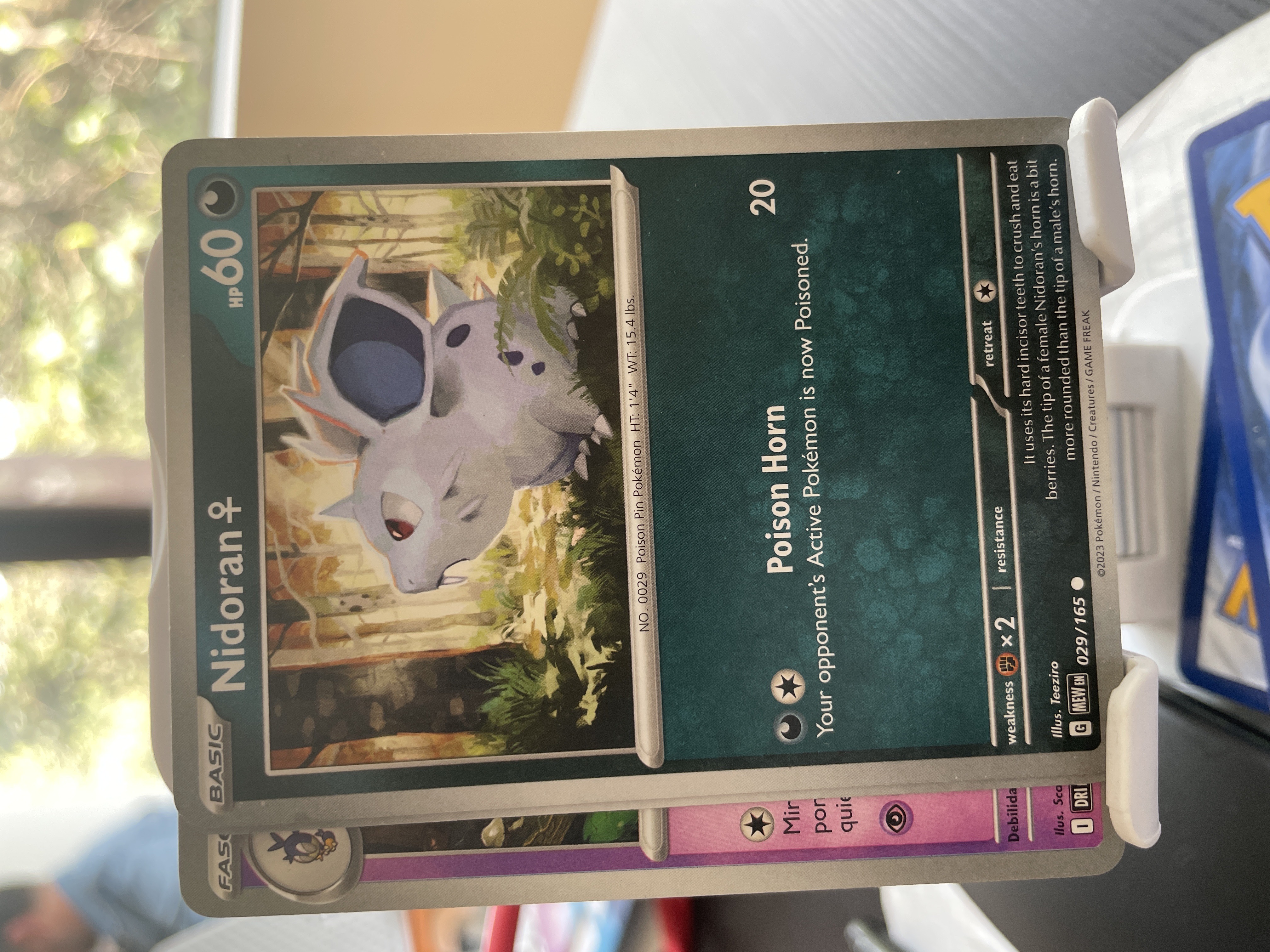 Nidoran ♀ 029/165