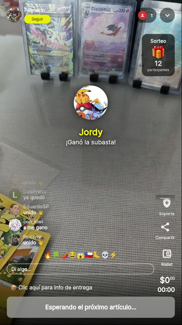 Charizard VMAX Pokémon