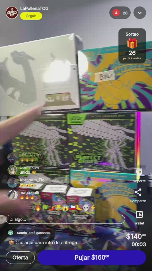 Pokémon Charizard Ultra-Premium Collection