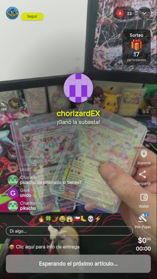 Charizard y Sylveon VMAX Pokémon