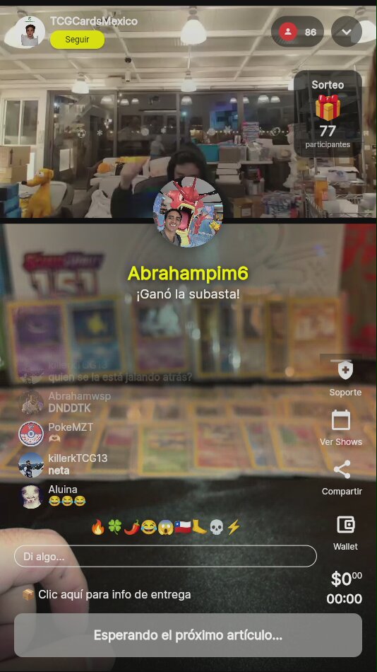 Caja Pokémon Hidden Fates Pikachu